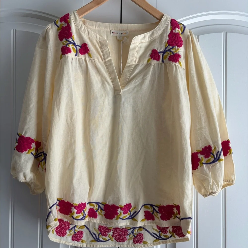 Roller Rabbit NWT Column Embroidery Michi Cream V Neck Top‎ Women's Size S - Picture 3 of 14